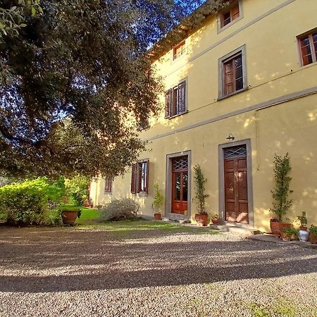 Agriturismo Villa Gorgognano Черталдо Екстериор снимка