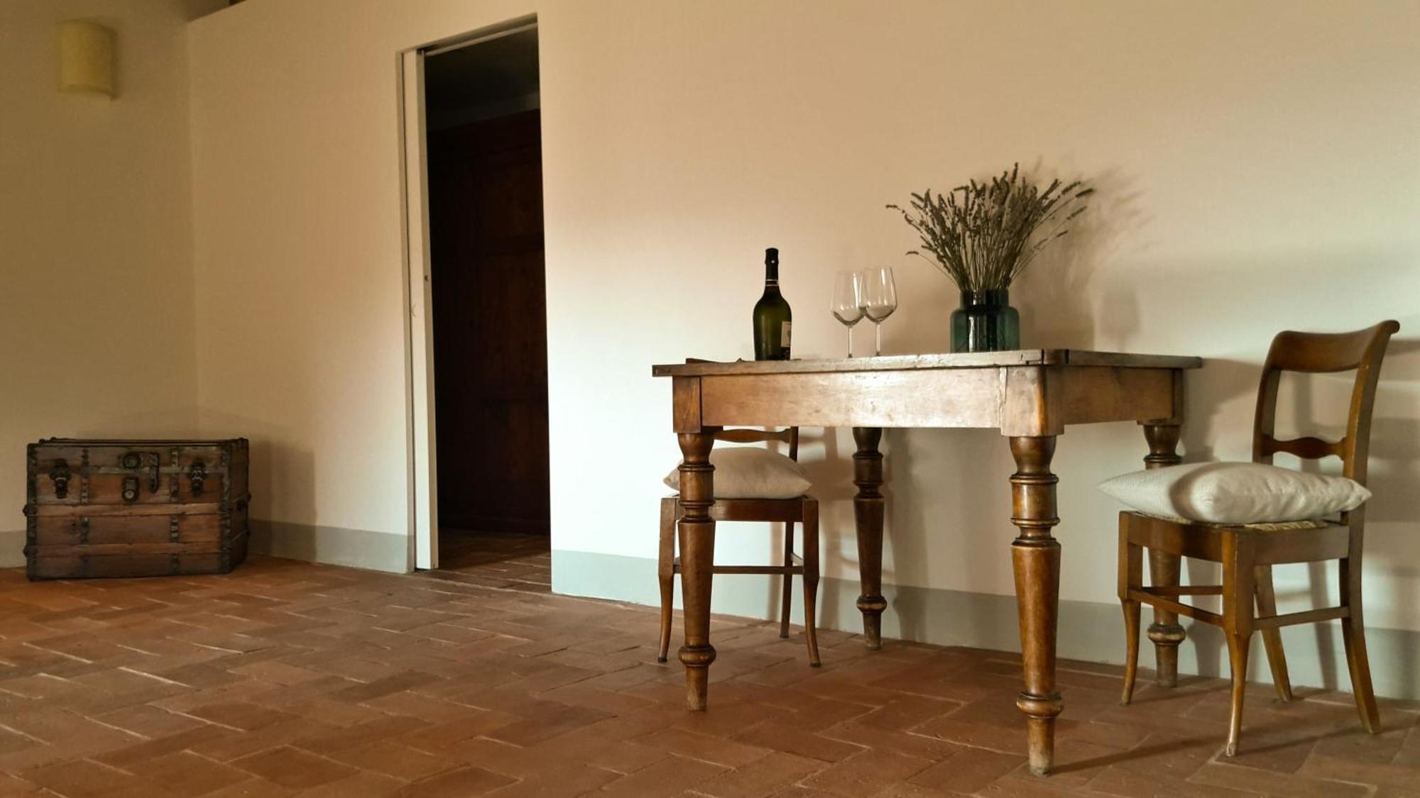 Agriturismo Villa Gorgognano Черталдо Екстериор снимка