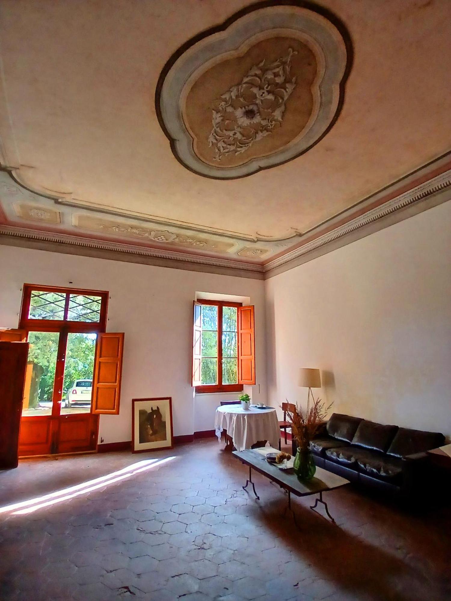Agriturismo Villa Gorgognano Черталдо Екстериор снимка