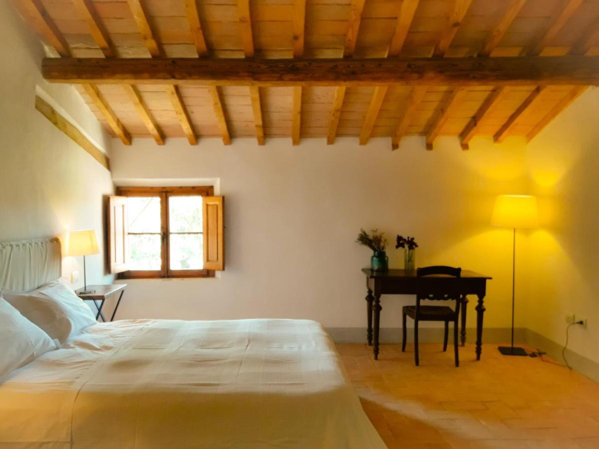 Agriturismo Villa Gorgognano Черталдо Екстериор снимка